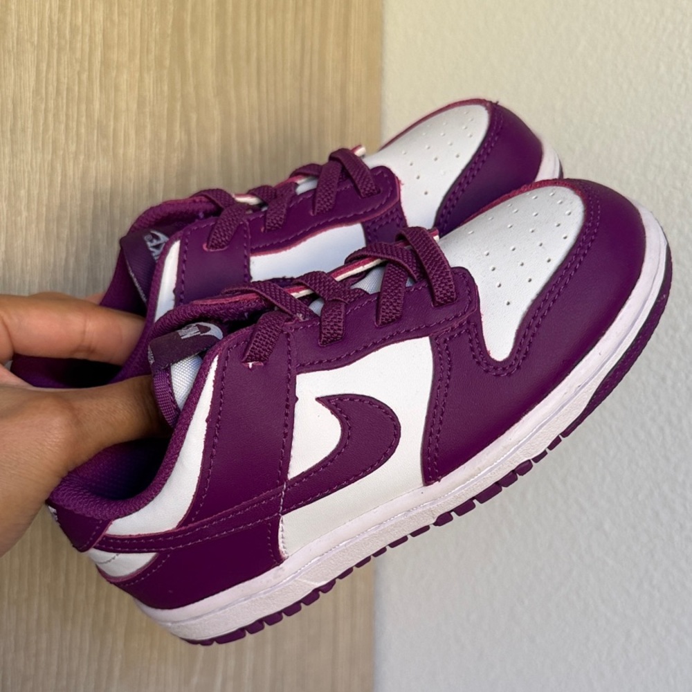 Never Worn Nike Dunk Low Kids Sneakers in Purple and White